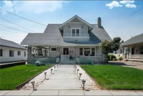 392 E Arrow Hwy, Upland, CA 91786