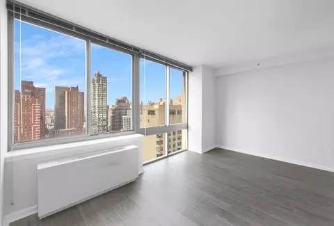 Undisclosed, New York, NY 10128
