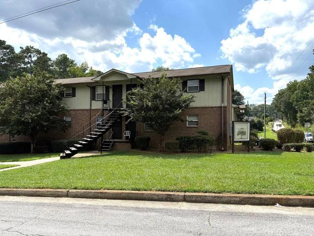5911 Lone Oak Dr SW, Mableton, GA 30126