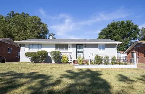 241 Montelo Rd, Memphis, TN 38120