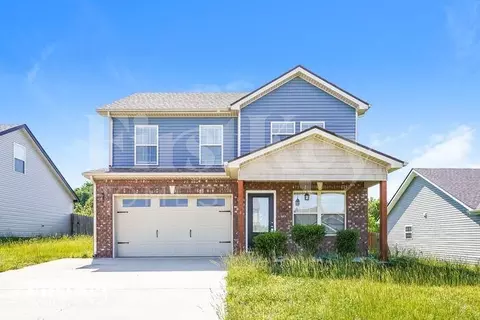 614 Hollow Crst, Clarksville, TN 37042