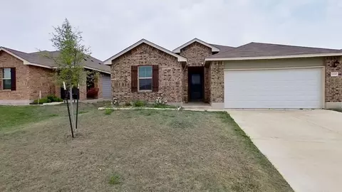 1000 Oxford Ln, Troy, TX 76579