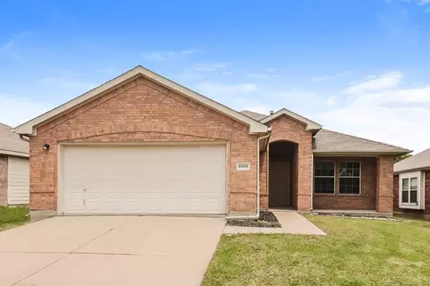 1008 Halifax Ln, Forney, TX 75126