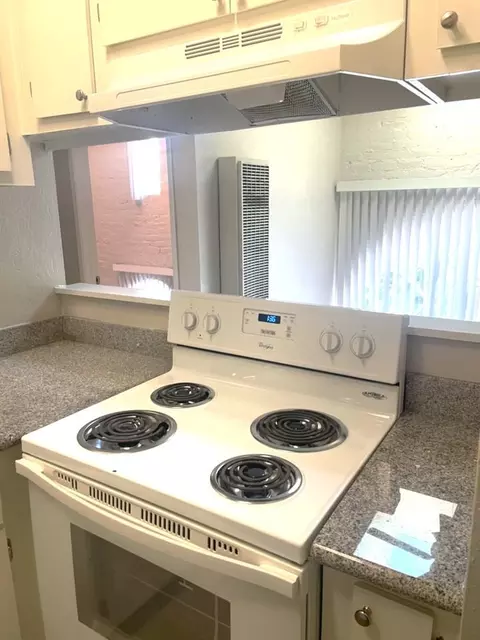 1337 N Madison St #21, Stockton, CA 95202