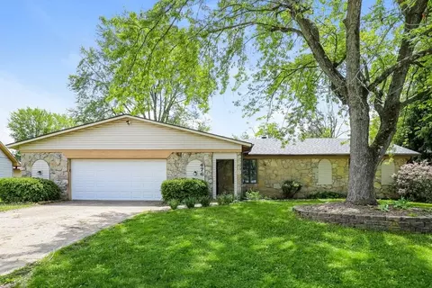 476 Spring Dr, Greenwood, IN 46143