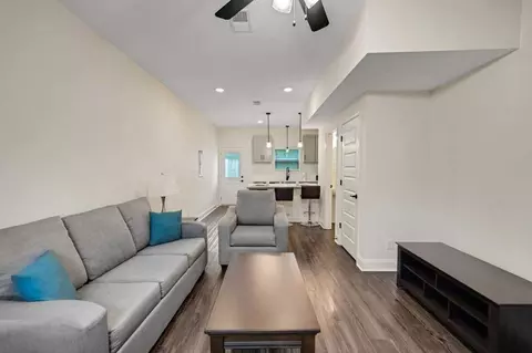 cedar st, Clarksville, TN 37040