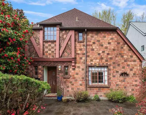 2511 W Montlake Pl E, Seattle, WA 98112
