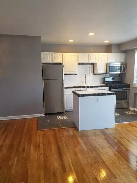 505 Logan St #3, Denver, CO 80203