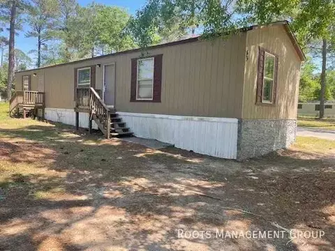 1325 N Franklin St #63, Dublin, GA 31021