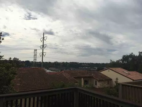 6985 Camino Revueltos, San Diego, CA 92111