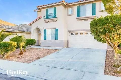 8477 Garnet Peak Ct, Spring Valley, NV 89117