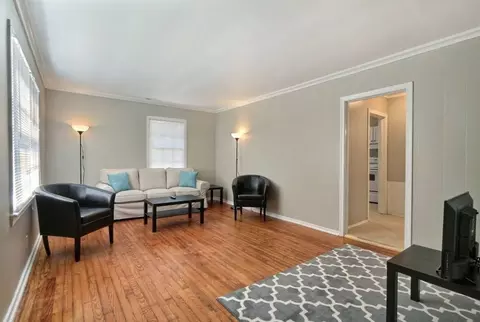 658 E 38th St, Savannah, GA 31401