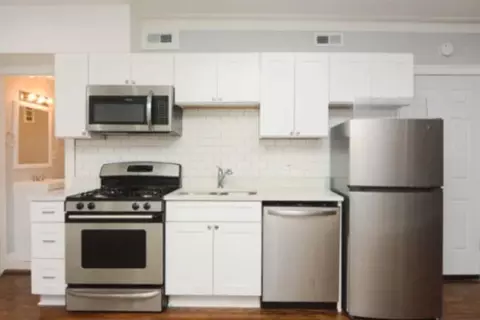 3318 N Leclaire Ave #3318-2S, Chicago, IL 60641