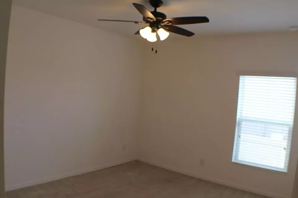  1504 Finchburg St, Clermont, FL 34715 photo 17