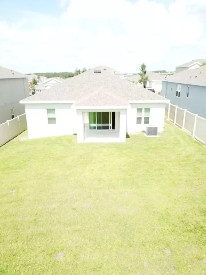  1504 Finchburg St, Clermont, FL 34715 photo 4