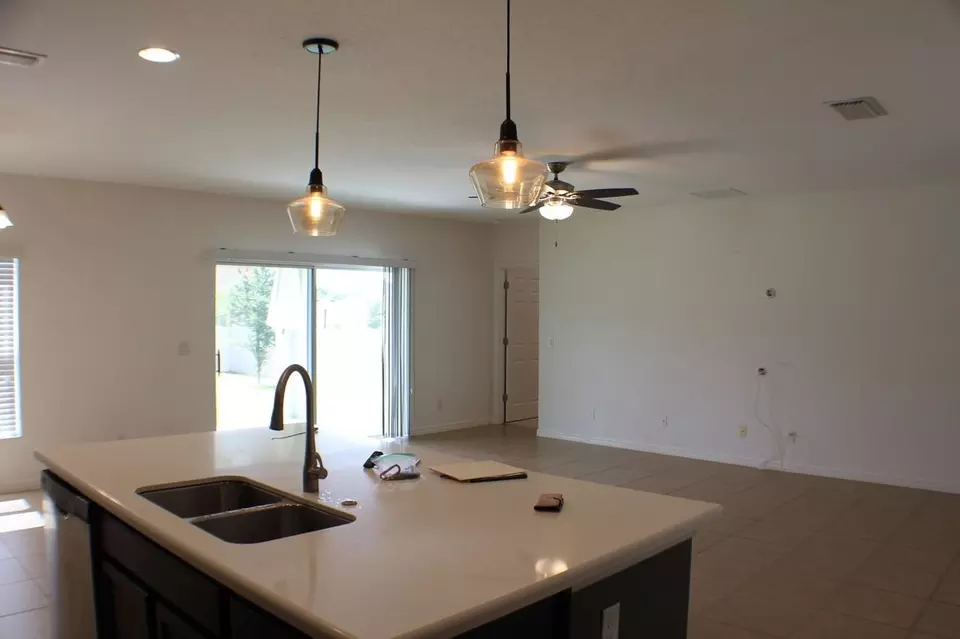  1504 Finchburg St, Clermont, FL 34715 photo 8