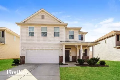 2810 Curbstone Ln, Charlotte, NC 28213