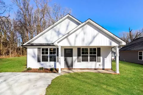 1230 Kenly St, Salisbury, NC 28144