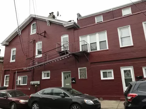 110 S 12th St #B, Pittsburgh, PA 15203