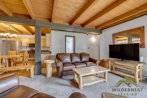 4200 Lodge Pole Cir, Silverthorne, CO 80498