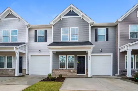 383 Trevally Ct, Southport, NC 28461
