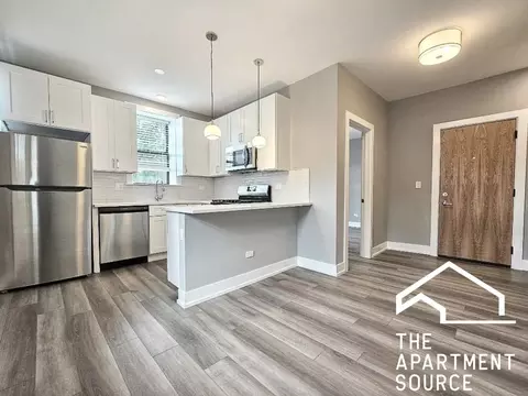 n janssen ave, Chicago, IL 60613
