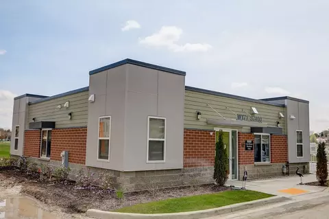 w171s7452 Lannon Dr #403, Muskego, WI 53150
