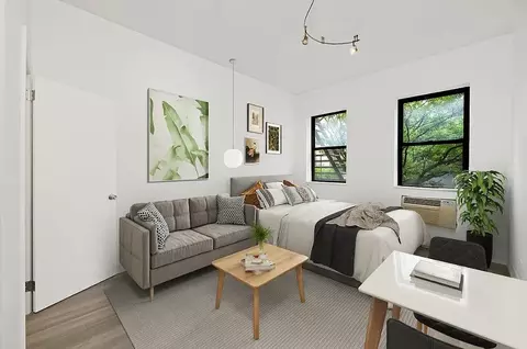 340 W 48th St #2F, New York, NY 10036