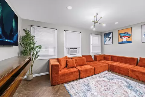 529 Avenue E #1073831P, Bayonne, NJ 07002