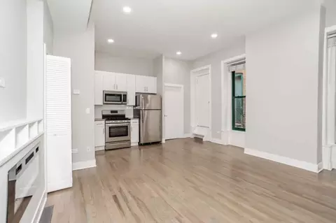 807 N Wabash Ave #2W, Chicago, IL 60611