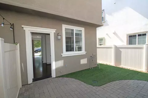 3139 Lisbon Ln, Oxnard, CA 93036 photo 14