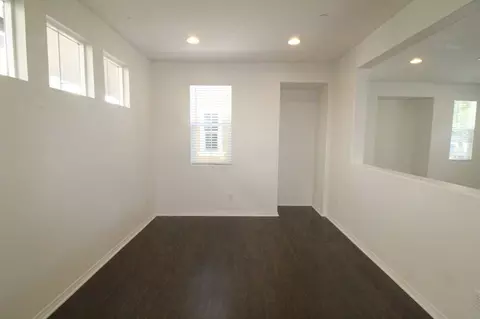 3139 Lisbon Ln, Oxnard, CA 93036 photo 11