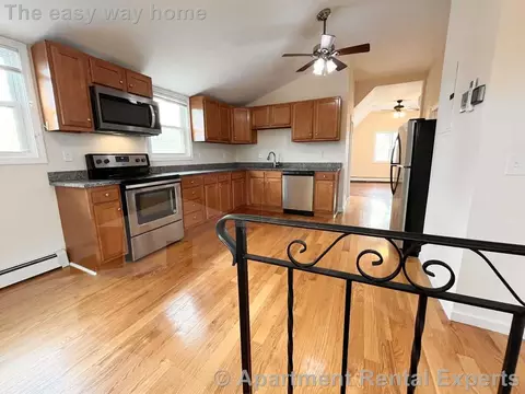 6 Nashua St #3, Somerville, MA 02145