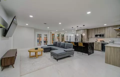 edith st, Houston, TX 77096