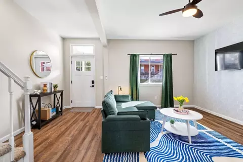 natchez st, Pittsburgh, PA 15211