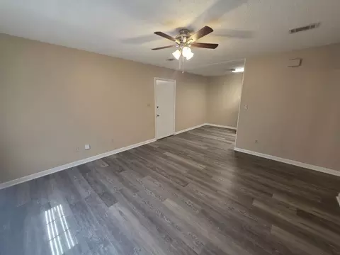 117 Alder Ave SE, Fort Walton Beach, FL 32548