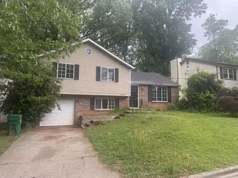 5179 Scarbrough Trl W, Stone Mountain, GA 30088