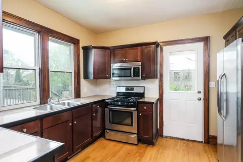 1135 Crescent St NE #NA, Grand Rapids, MI 49503