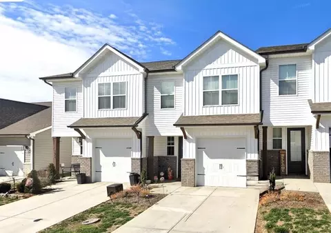 195 Harper Village Way, Lenoir City, TN 37771