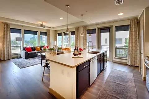 909 Town And Country Blvd #12.634, Houston, TX 77024
