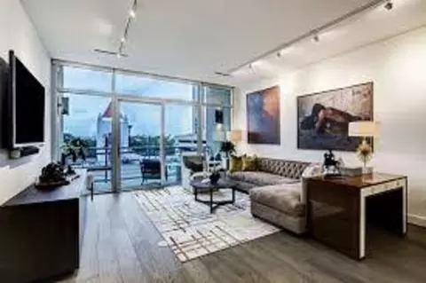 101 Westcott St #203.352, Houston, TX 77007