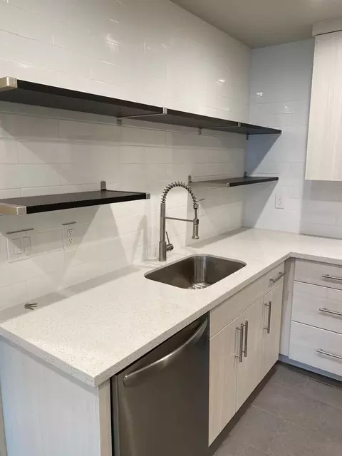 722 NE Prescott St #3, Portland, OR 97211