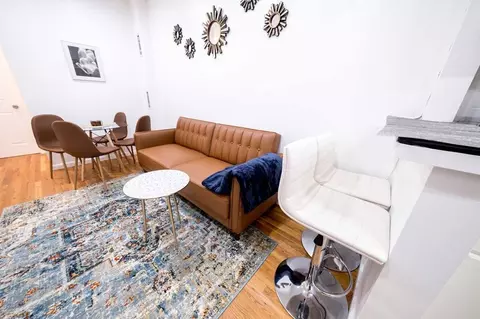 e 104th st, New York, NY 10029