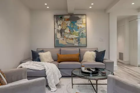 e main st, Aspen, CO 81611