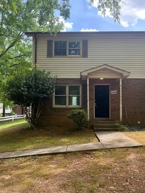 112 Colonial Cir, Wingate, NC 28174