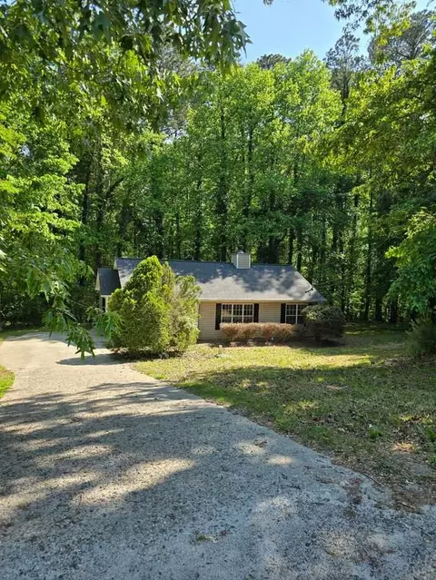 5445 Mercedes Dr, Cumming, GA 30041
