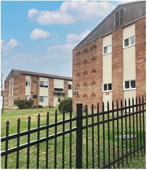 860 Beecher St, Cincinnati, OH 45206