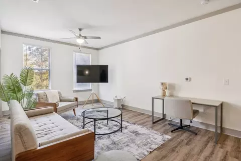 Undisclosed, Knoxville, TN 37932