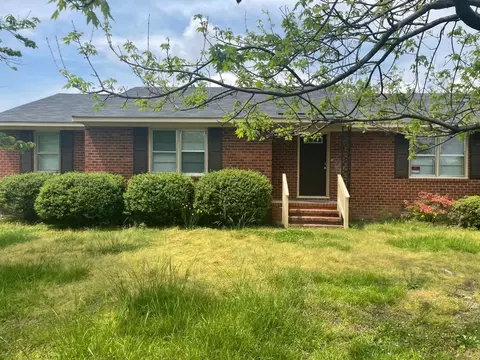 624 Marlee Dr, Rocky Mount, NC 27801