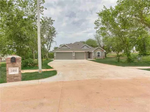 1460 Deer Ridge Run, Tuttle, OK 73089